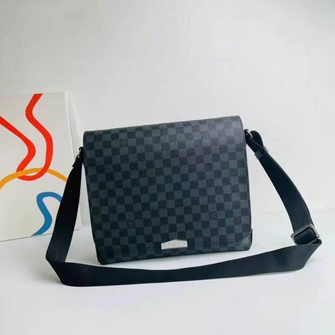 Louis Vuitton LV Messenger Bag