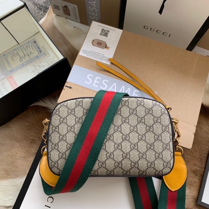 Gucci Neo Vintage GG Supreme messenger bag 476466